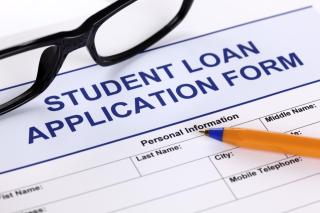 The Clark Educational Loan is now available to eligible seniors and graduates of Waltham High School!